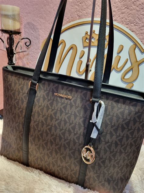 modelos antigos de bolsas michael kors|michael kors outlets.